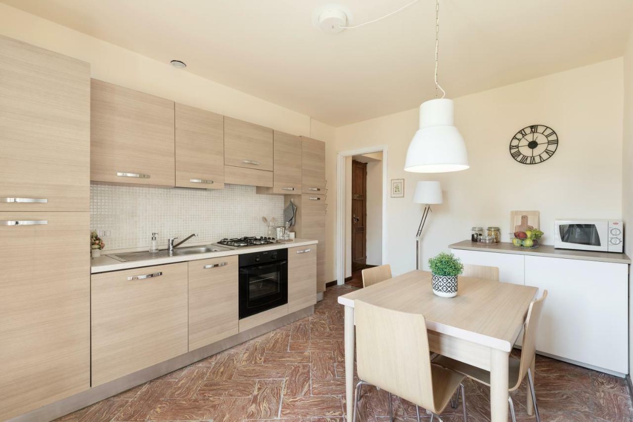 Le Rondinelle Apartment Белладжо Экстерьер фото